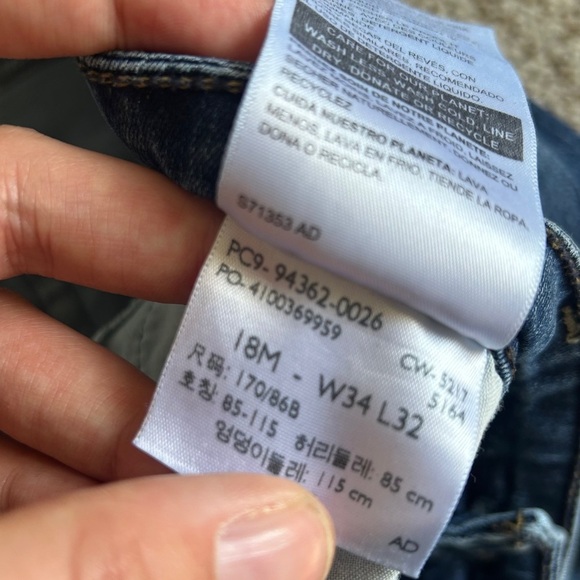 Levi's Women's Boot Cut Jeans in Deep Blue Casual Denim 18 34 - Picture 3 of 8